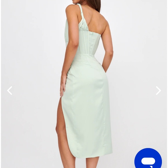 Selfie Leslie one-shoulder split midi dress in mint color - Picture 3 of 6